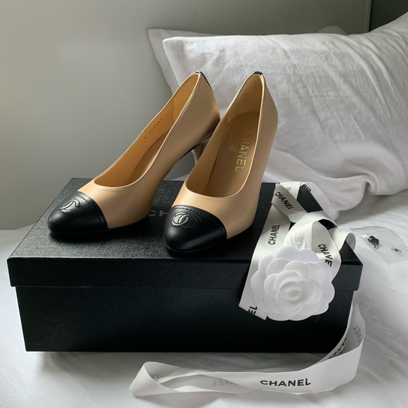 Authentic Chanel Nude Heels - Picture 6 of 6